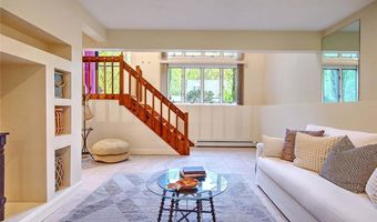 6 Birch St, Johnston, RI 02919