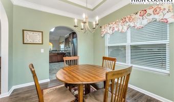 133 Kilbourne Dr, Advance, NC 27006