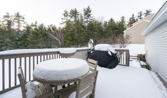 226 Villager Rd, Chester, NH 03036