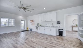 2015 Lawrence Ln 1703, Blackfoot, ID 83221