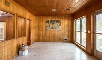 1402 W 12th St, Alma, GA 31510