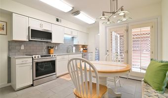 1131 Claytonbrook Ct, Ballwin, MO 63011