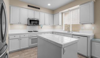 2217 Orange Grove Pl, Escondido, CA 92027
