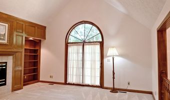 1250 Bur Oak Ct, Avon, IN 46123