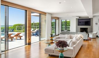 511 Ocean Ave, Newport, RI 02840