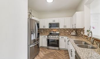 1195 Mark Ct, Antioch, IL 60002