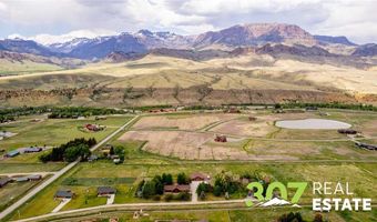 9 Falcon Dr, Cody, WY 82414