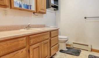 48 Elm St, Berkley, MA 02779
