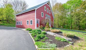71 Brook Rd, Falmouth, ME 04105