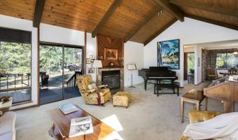 1045 Summit Lake Dr, Angwin, CA 94508