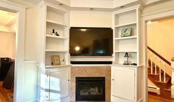 2 Bowles Ave, Bar Harbor, ME 04609