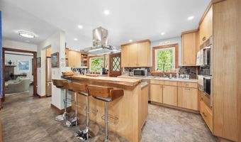 11 College Hill Rd, Canaan, CT 06018