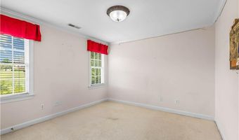 561 Oak Valley Blvd, Advance, NC 27006