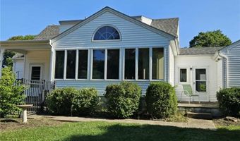 1 Brookdale Dr, Hopkinton, RI 02804