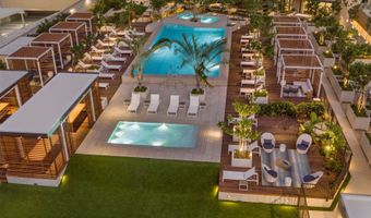 987 Queen St 701, Honolulu, HI 96814