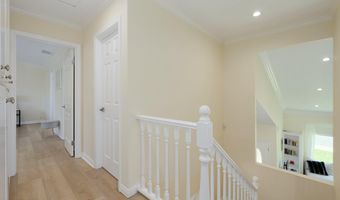 5557 Adelina Ct, Agoura Hills, CA 91301