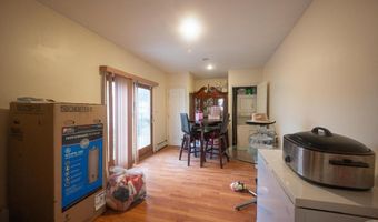42 Ronald Dr N, Amityville, NY 11701