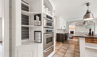 2230 Greenwood Rd, Allentown, PA 18103
