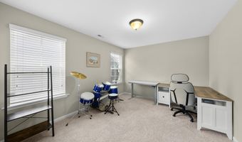 2430 Braxton Wood Ln, Apex, NC 27523