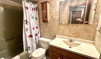 7051 WOODLAND Ln, Amherst, WI 54406
