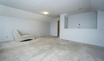 11474 W Laketowne Dr, Albertville, MN 55301
