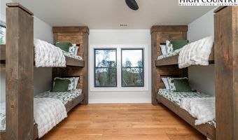 617 Eagle Creek Trl, Banner Elk, NC 28604