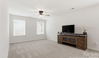 222 Moravian Ct, Advance, NC 27006