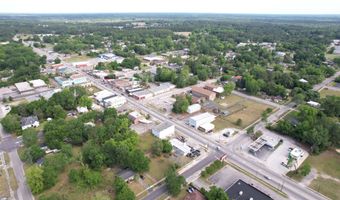 109 E Main St, Andrews, SC 29510