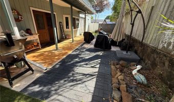 1268 Ulupii St, Kailua, HI 96734
