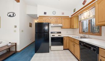 391 Towamensing Trl, Albrightsville, PA 18210