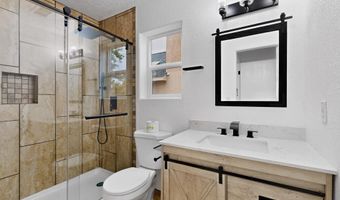 8409 GLYNVIEW Ct NW, Albuquerque, NM 87120
