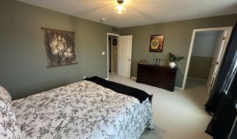 737 Bracknell Dr, Avon, IN 46123