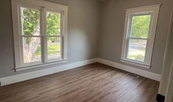 823 N Clinton St, Albion, MI 49224