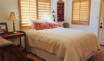 11524 Deep Creek Rd, Apple Valley, CA 92308