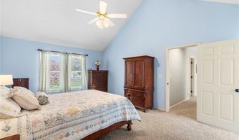 17933 157th Ter, Basehor, KS 66007