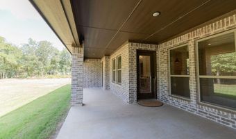 1013 Churchill Ln, Millsap, TX 76066
