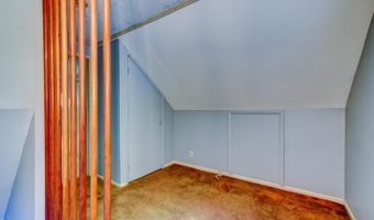 16 Lenape Ave, Andover, NJ 07860