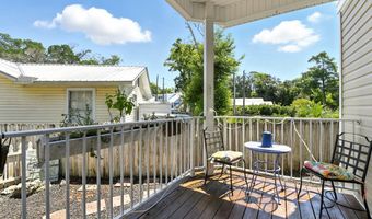 40 Myrtle St, Apalachicola, FL 32320