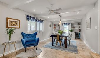 2821 Laurel Ridge Dr, Decatur, GA 30033