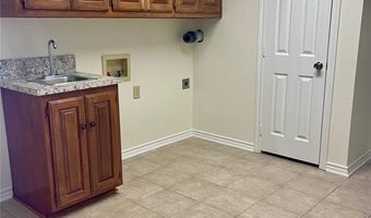 1624 County Road 1560, Alba, TX 75410