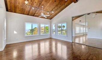 9945 Alto Dr, La Mesa, CA 91941