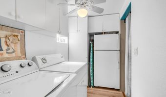 611 S IRONSTONE Dr 611, Apache Junction, AZ 85119