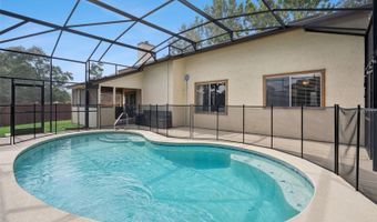 916 E CLEVELAND St, Apopka, FL 32703