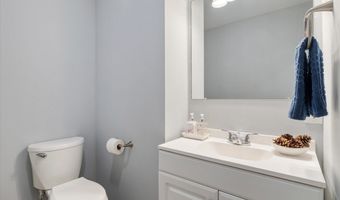4209 HAWKINS Ln, Barboursville, VA 22923