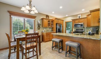 4103 NE Briarwood Dr, Ankeny, IA 50021