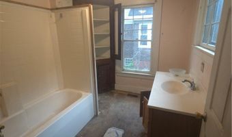 105 W Ely St, Alliance, OH 44601