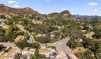2305 Waring, Agoura Hills, CA 91301