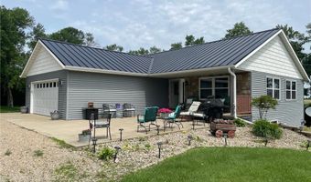 23371 650th Ave, Alden, MN 56009