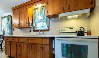 26 Anderson Ave, Coventry, RI 02816