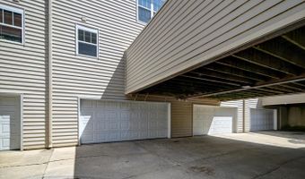 62 S Gardens Way, Fitchburg, WI 53711